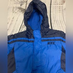 Boys Nike puffer jacket 2T blue